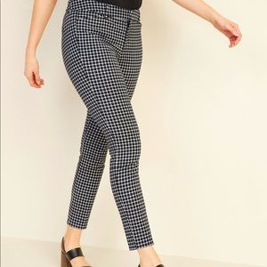 Old Navy Plus Pixie Ankle Pants